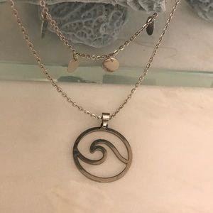 Wave pendant necklace Stainless steel one size NWT